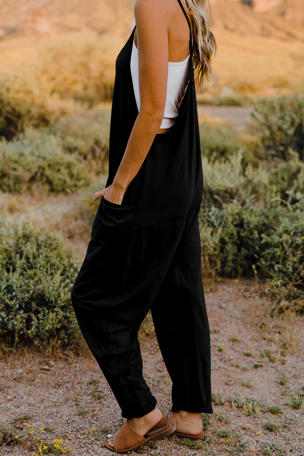 V-Neck Sleeveless Jumpsuit with Pocket BLUE ZONE PLANET