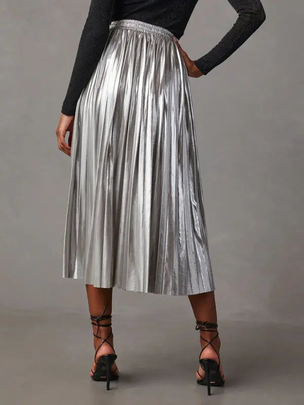 Zara's shiny pleated high-waisted A-line midi skirt kakaclo