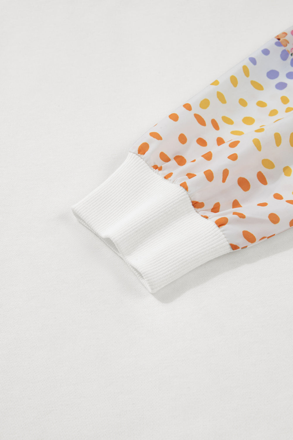 White Plus Size Exposed Seam Detail Contrast Dot Floral Patchwork Sleeve Sweatshirt-Plus Size/Plus Size Sweatshirts & Hoodies-[Adult]-[Female]-2022 Online Blue Zone Planet