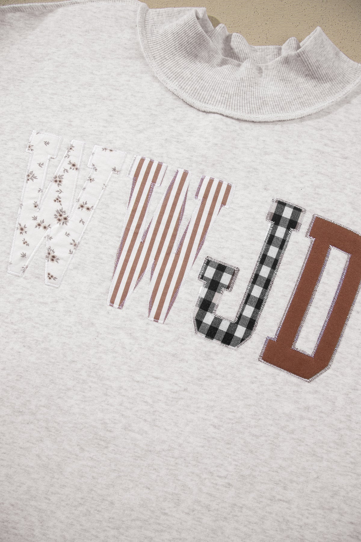 Gray WWJD Mix Pattern Letter Graphic Exposed Seam Loose Plus Size Sweatshirt-Plus Size/Plus Size Sweatshirts & Hoodies-[Adult]-[Female]-2022 Online Blue Zone Planet