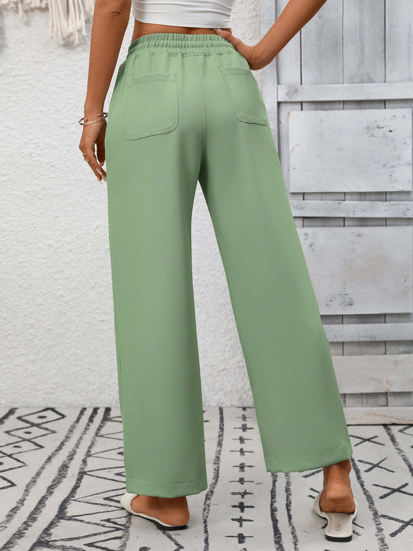 a273708b5d3e4c32a72be16f4c25006d-Max