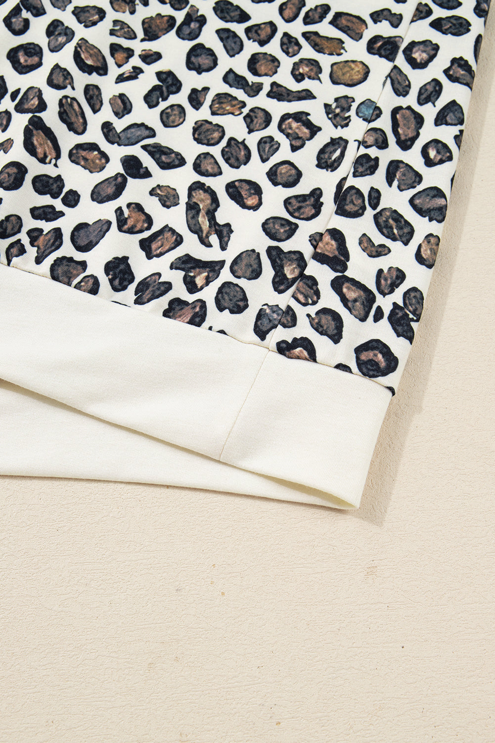 Khaki Plus Size Leopard Loose Pullover Casual Shorts 2pcs Outfit-Plus Size/Plus Size Loungewear-[Adult]-[Female]-2022 Online Blue Zone Planet