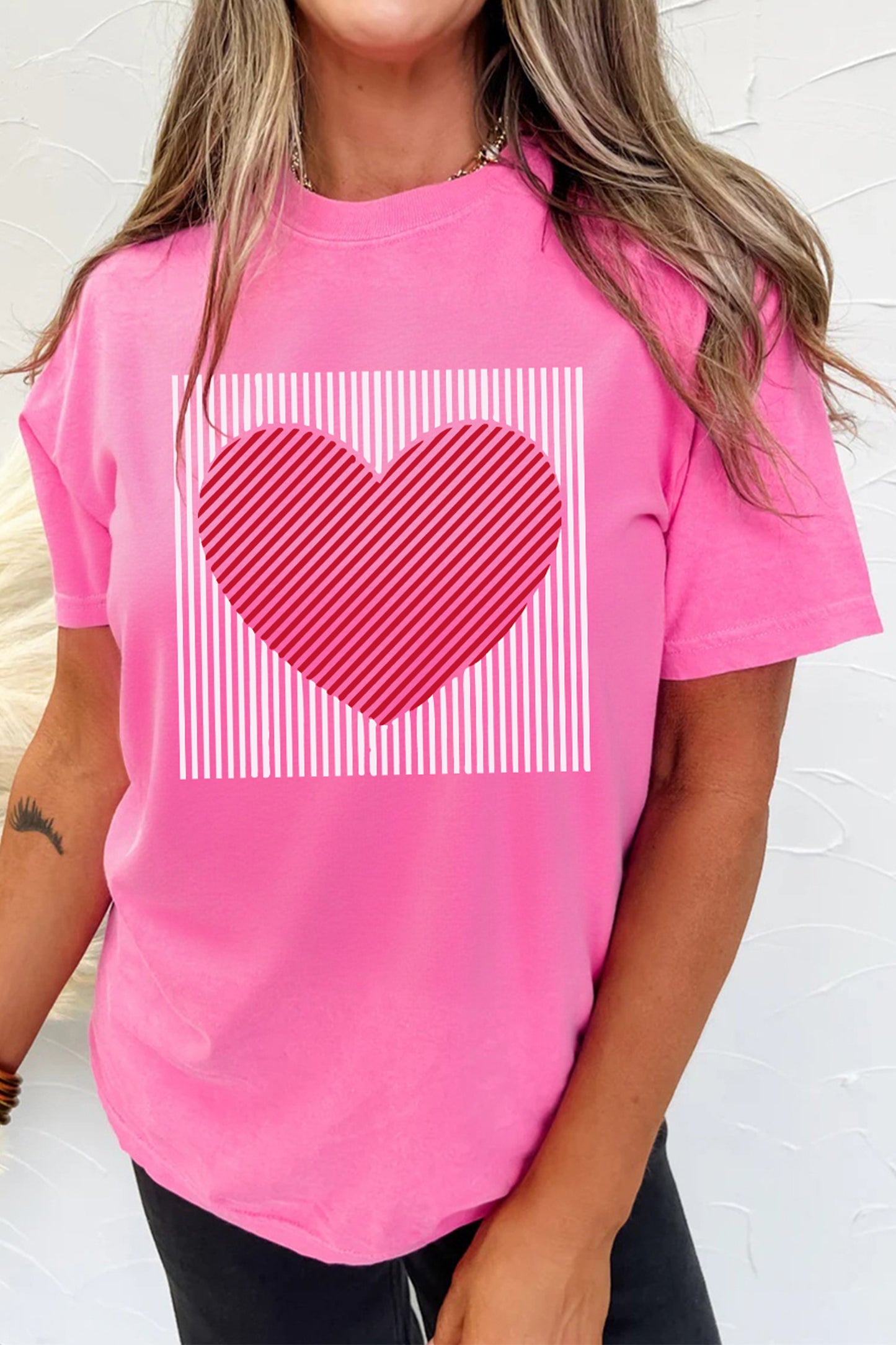 Sachet Pink Contrast Striped Heart Printed Valentines Day T Shirt-Graphic Tees-[Adult]-[Female]-2022 Online Blue Zone Planet