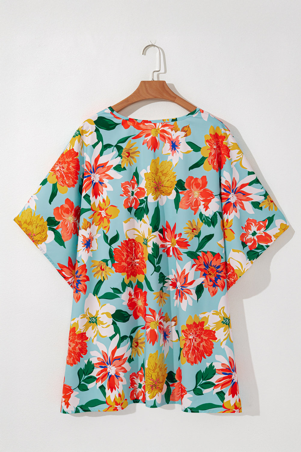 Sky Blue Plus Size Floral Print V Neck Batwing Sleeve Blouse-Plus Size/Plus Size Tops/Plus Size Blouses & Shirts-[Adult]-[Female]-2022 Online Blue Zone Planet