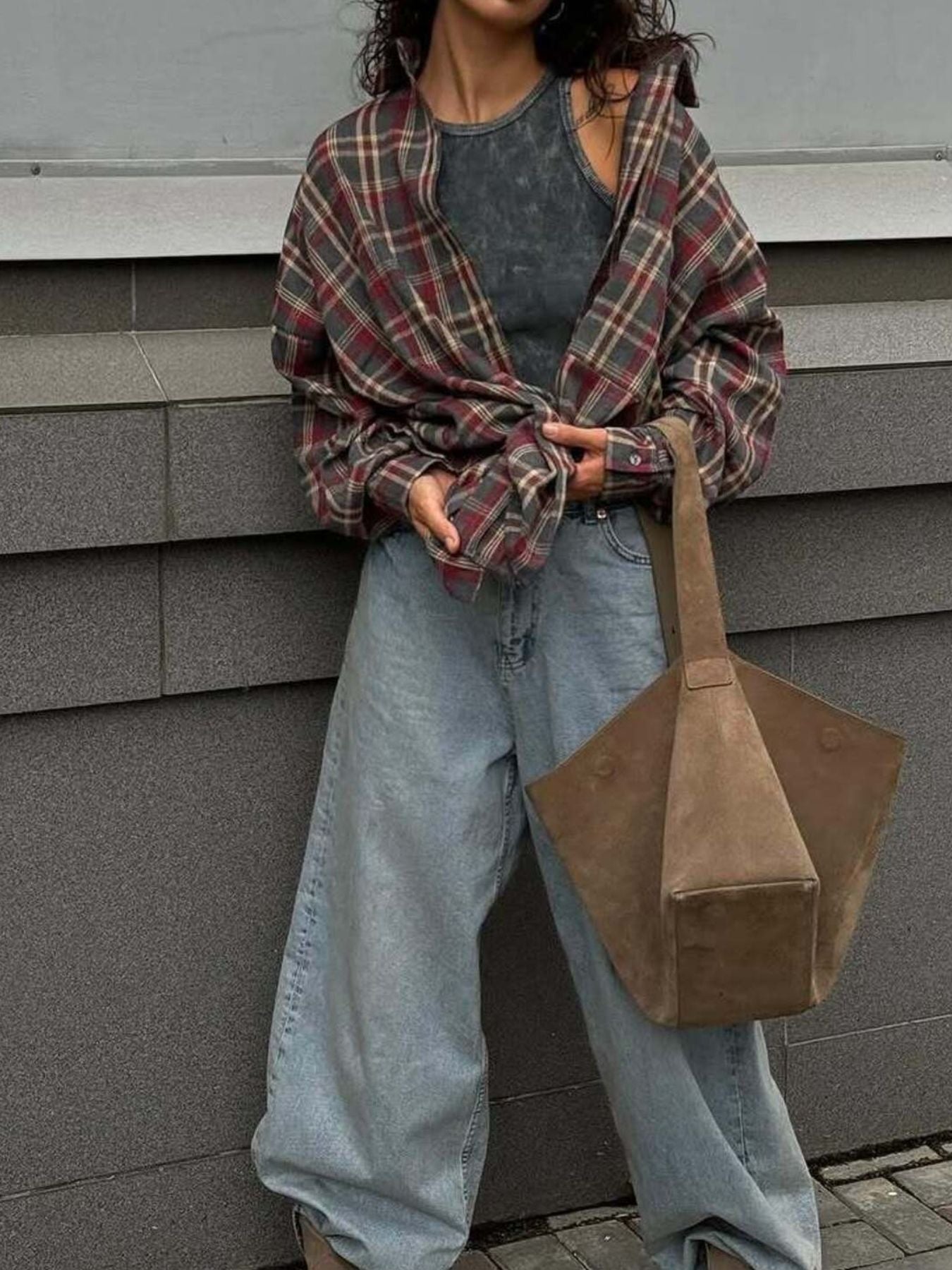 a304ab91-256c-4de2-8656-7f5d569556eb-Max