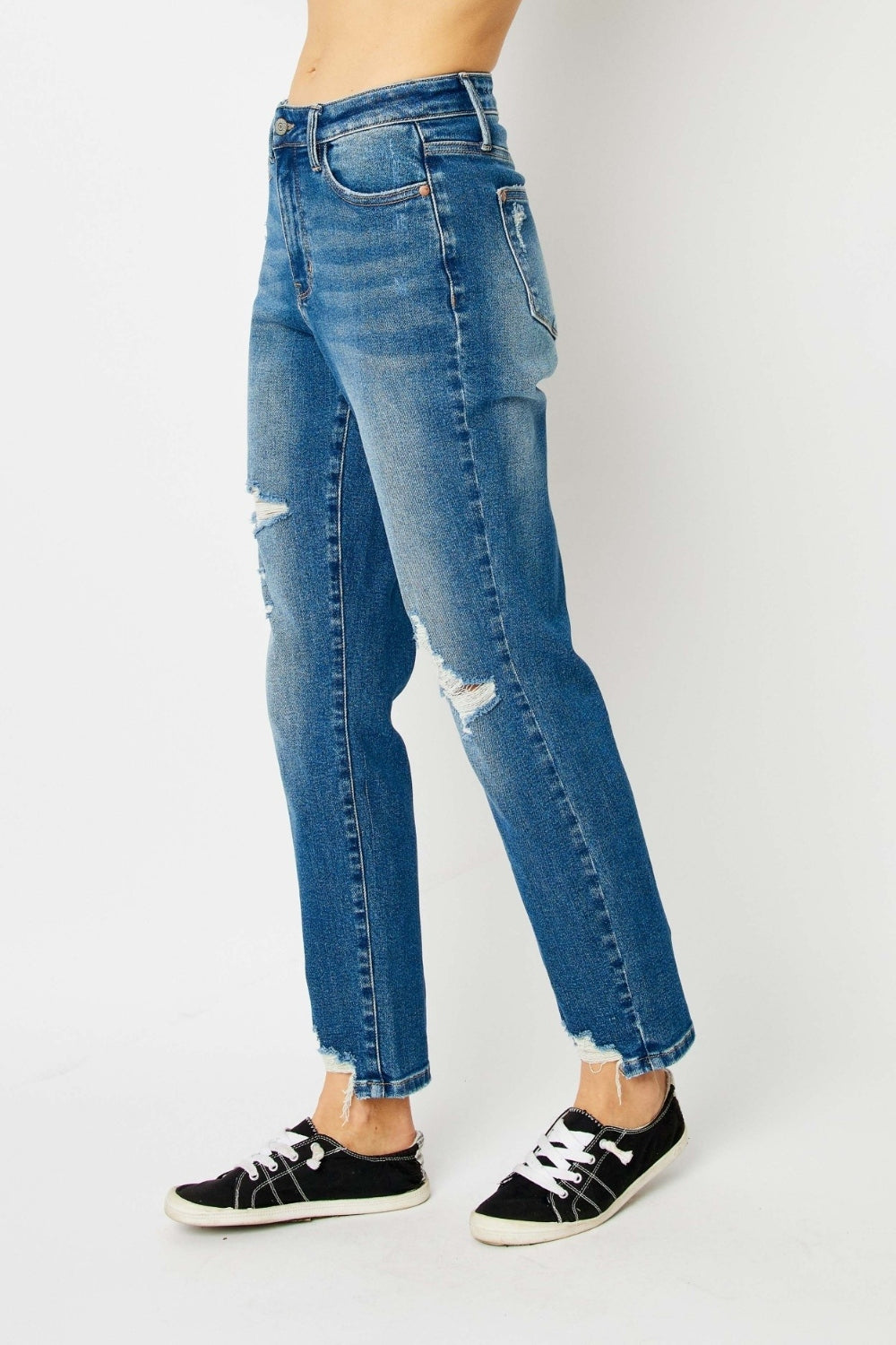 Judy Blue Full Size Queen Of Hearts Coin Pocket BF Jeans-BOTTOMS SIZES SMALL MEDIUM LARGE-[Adult]-[Female]-2022 Online Blue Zone Planet