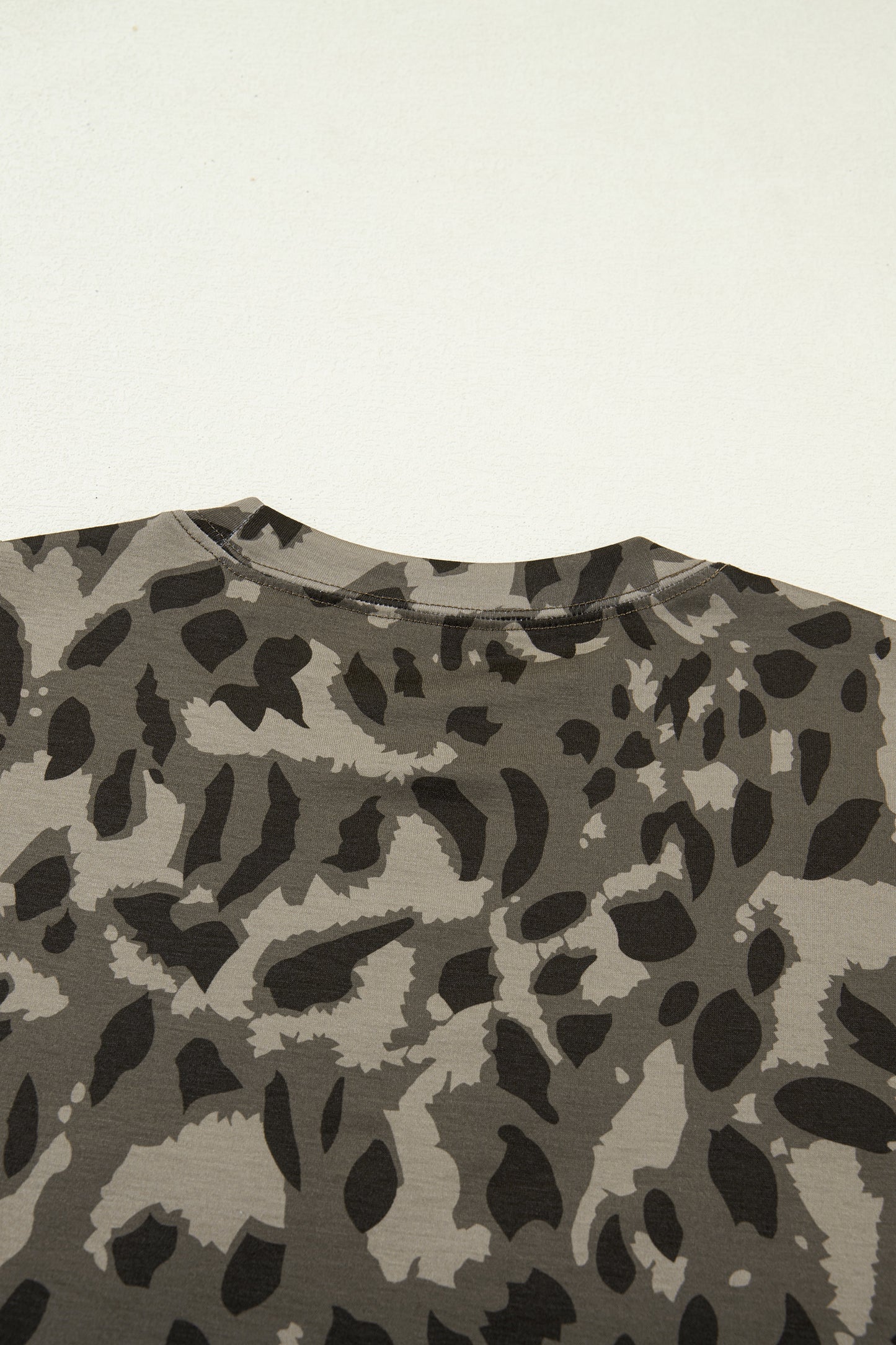 Brown Retro Leopard Print Mock Neck Slim Tee-Tops/Tops & Tees-[Adult]-[Female]-2022 Online Blue Zone Planet