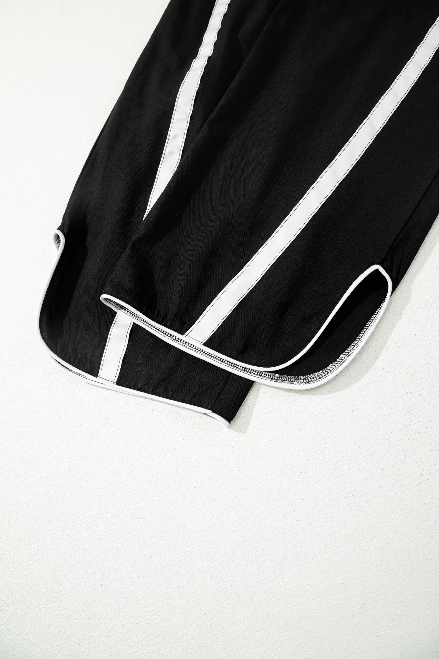 Black Contrast Striped Smocked Waist Drawstring Cropped Casual Pants-Bottoms/Pants & Culotte-[Adult]-[Female]-2022 Online Blue Zone Planet