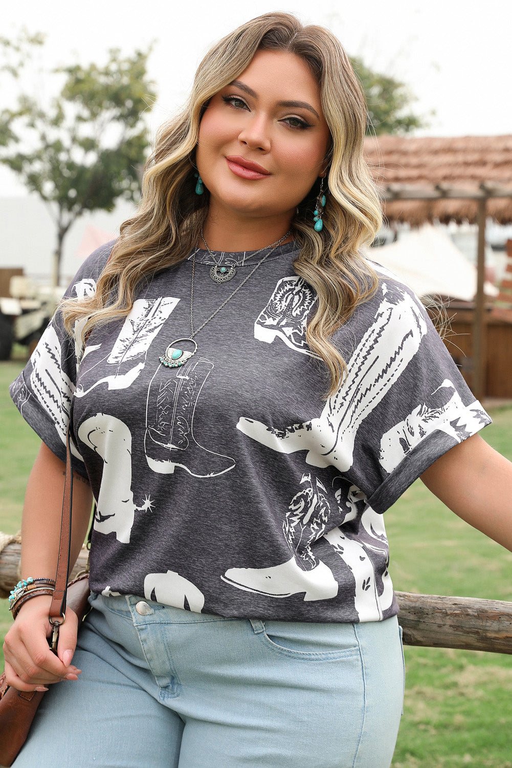 Gray Plus Size Western Boots Print Crew Neck T Shirt-Plus Size/Plus Size Tops/Plus Size Tops & Tees-[Adult]-[Female]-2022 Online Blue Zone Planet