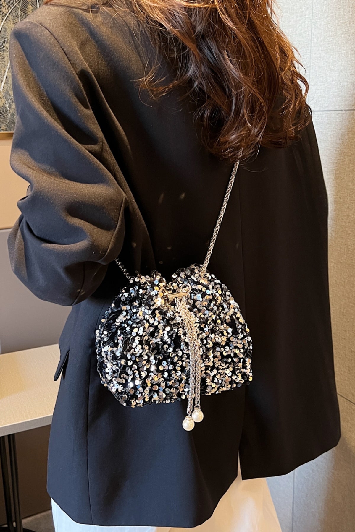 Sequin Chain Drawstring Bucket Bag-HANDBAGS-[Adult]-[Female]-2022 Online Blue Zone Planet