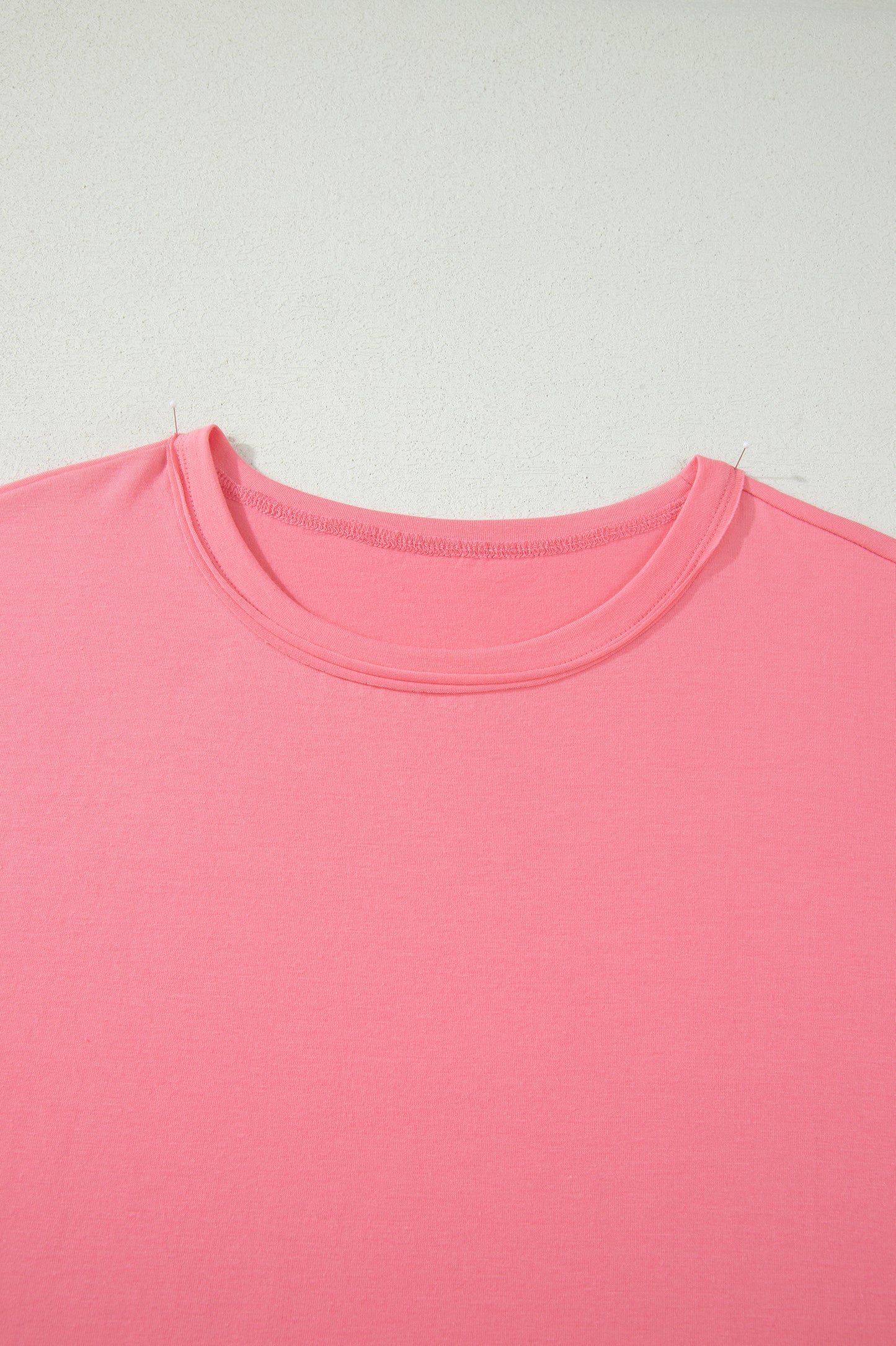 Peach Blossom Solid Color Raw Seam Detail Ruffle Hem Plus Size T Shirt-Plus Size/Plus Size Tops/Plus Size Tops & Tees-[Adult]-[Female]-2022 Online Blue Zone Planet