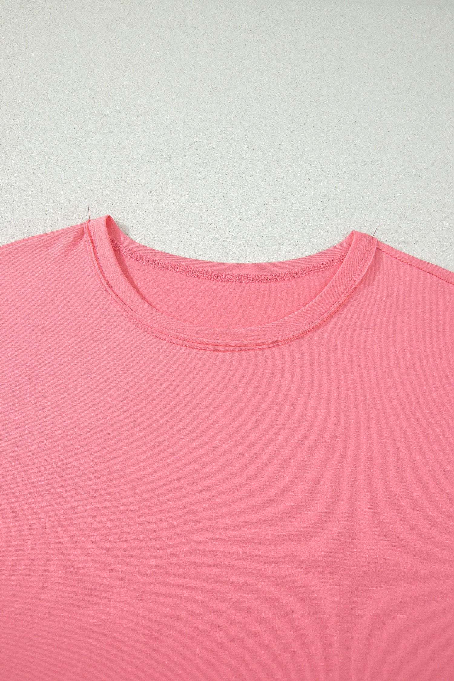 Peach Blossom Solid Color Raw Seam Detail Ruffle Hem Plus Size T Shirt-Plus Size/Plus Size Tops/Plus Size Tops & Tees-[Adult]-[Female]-2022 Online Blue Zone Planet