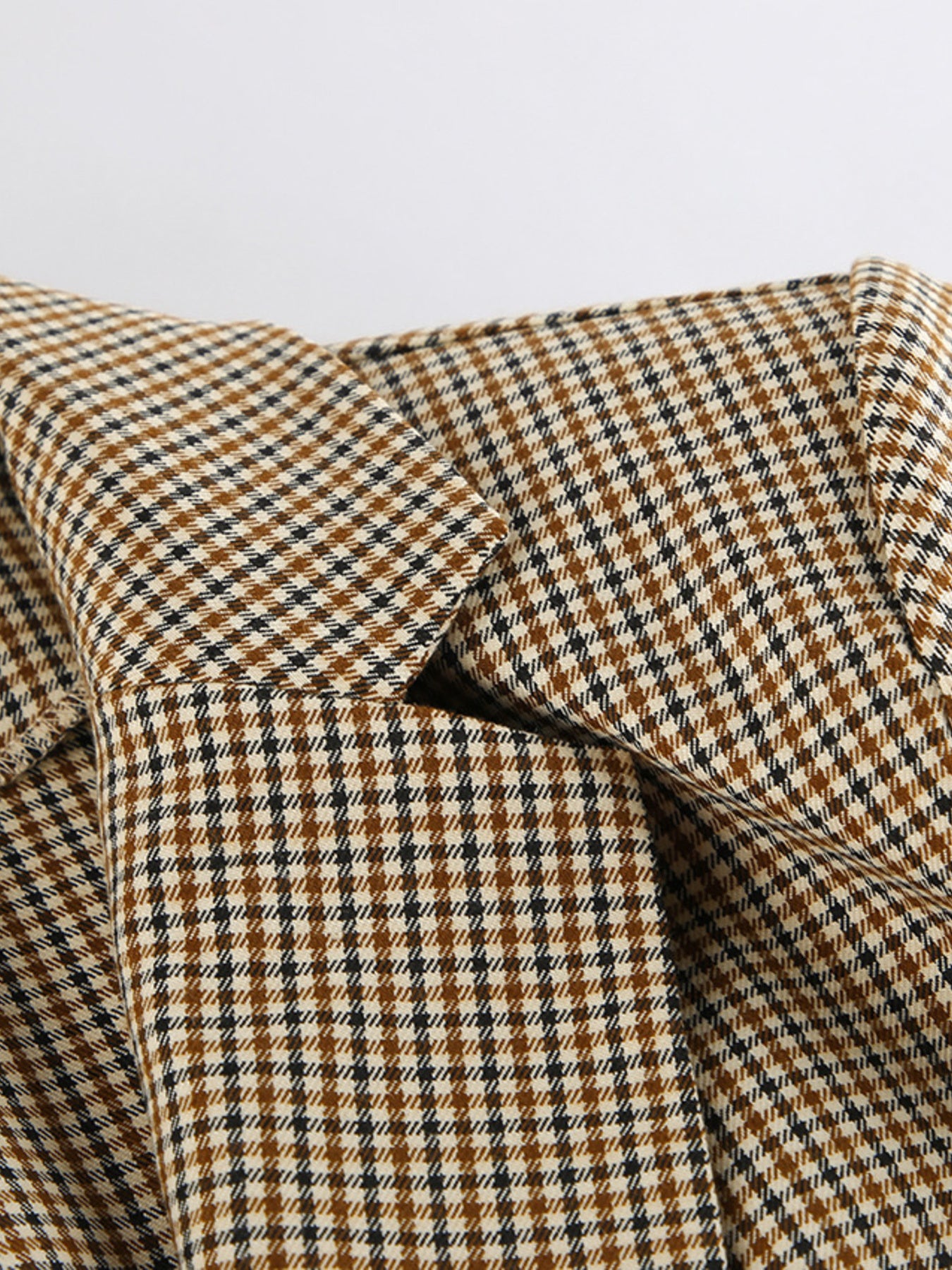 ab17b4503c8044d1818f742332ef7356-Max