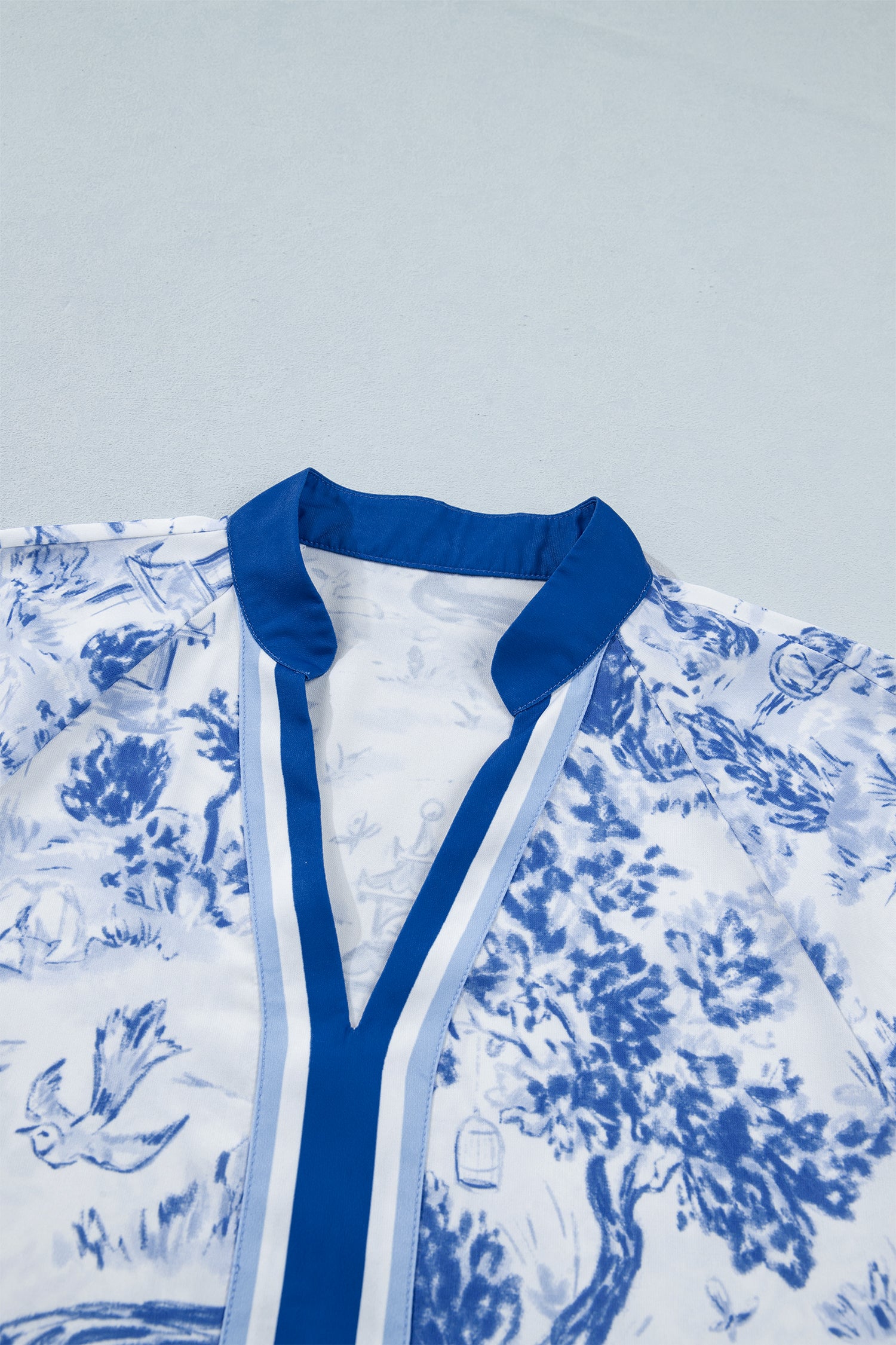 Blue Wild Animal Paradise Contrast V Neck Raglan Sleeve Blouse-Tops/Blouses & Shirts-[Adult]-[Female]-2022 Online Blue Zone Planet