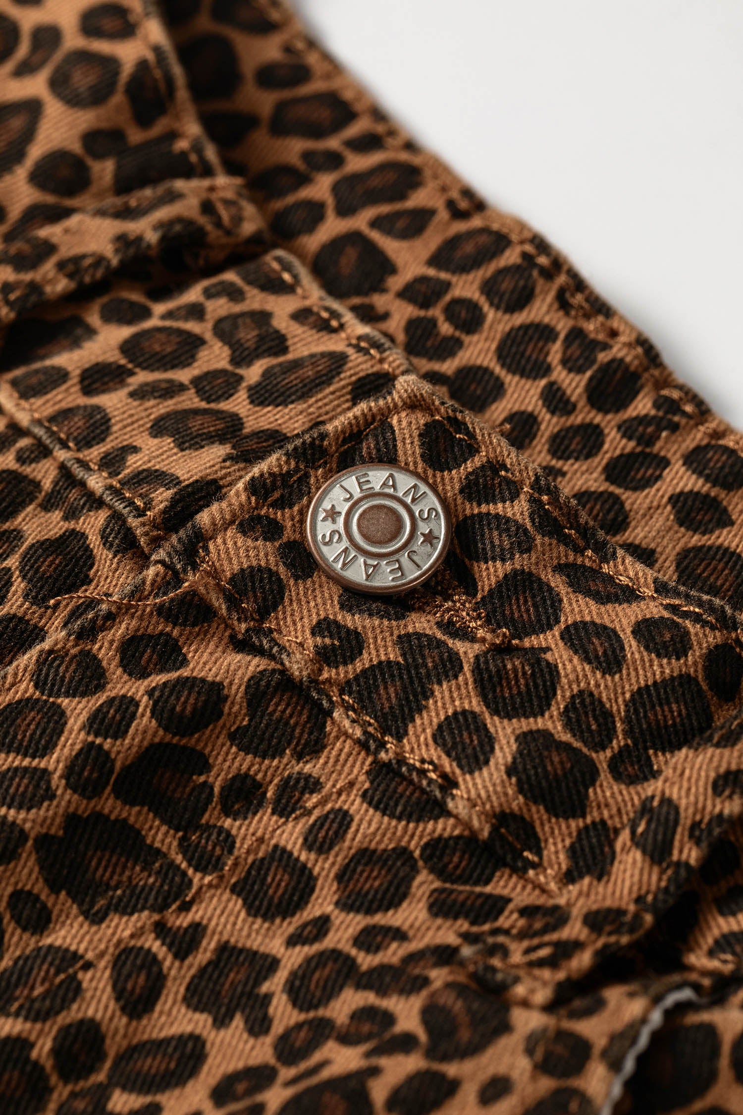 Brown Leopard Print Ruffled Hem Shift Jeans-Bottoms/Jeans-[Adult]-[Female]-2022 Online Blue Zone Planet