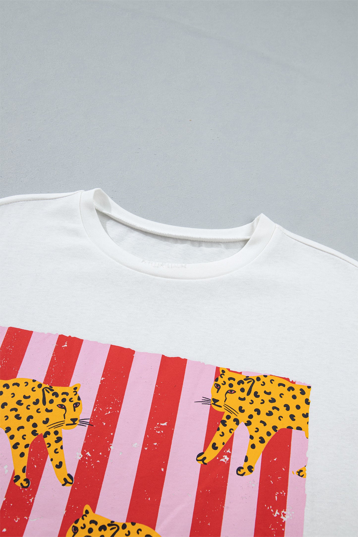 White Cheetah Striped Print Retro Fashion Graphic Tee-Tops/Tops & Tees-[Adult]-[Female]-2022 Online Blue Zone Planet