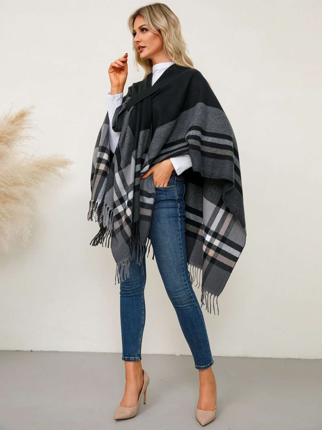 Fringe Contrast Plaid Poncho-TOPS / DRESSES-[Adult]-[Female]-2022 Online Blue Zone Planet