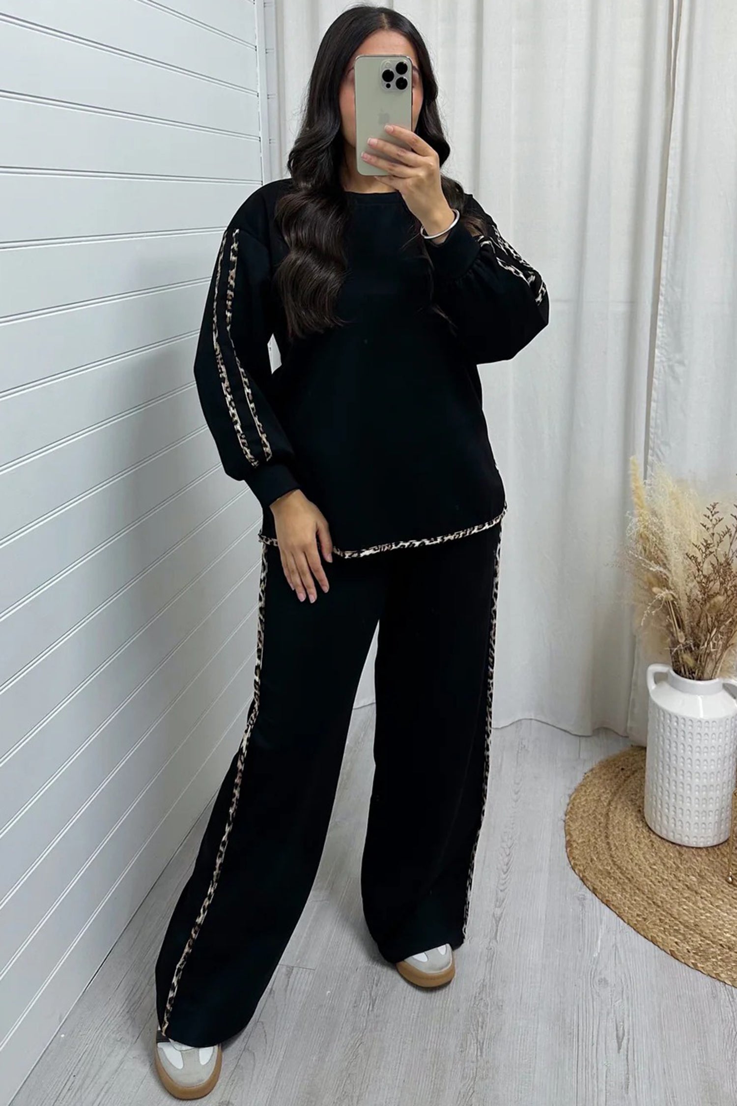 Black Contrast Leopard Trim Casual Sweatshirt Pant Set-Two Piece Sets/Pant Sets-[Adult]-[Female]-2022 Online Blue Zone Planet