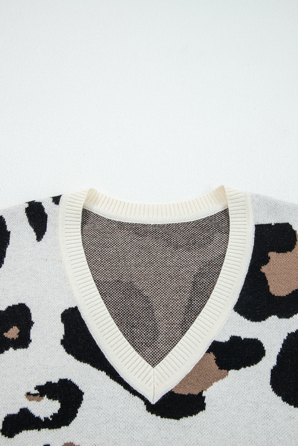 Jet Stream Leopard Print Color Block Patchwork Sleeve V Neck Sweater-Sweaters & Cardigans/Sweaters-[Adult]-[Female]-2022 Online Blue Zone Planet