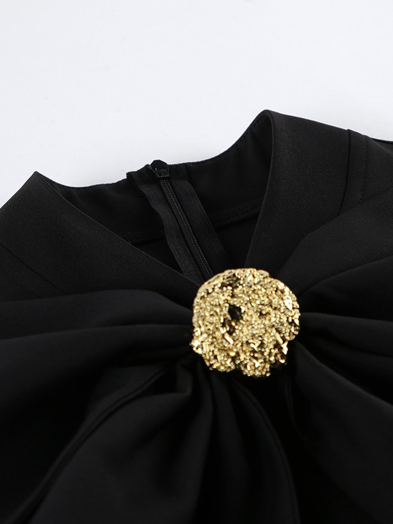 b901de58ae864e2c9583a14514590731-Max