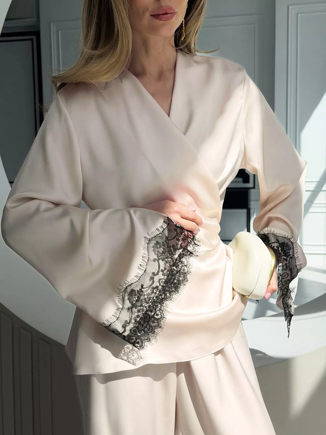 b90f32e8f1e24dc79f73d619948e368e-Max-Origin