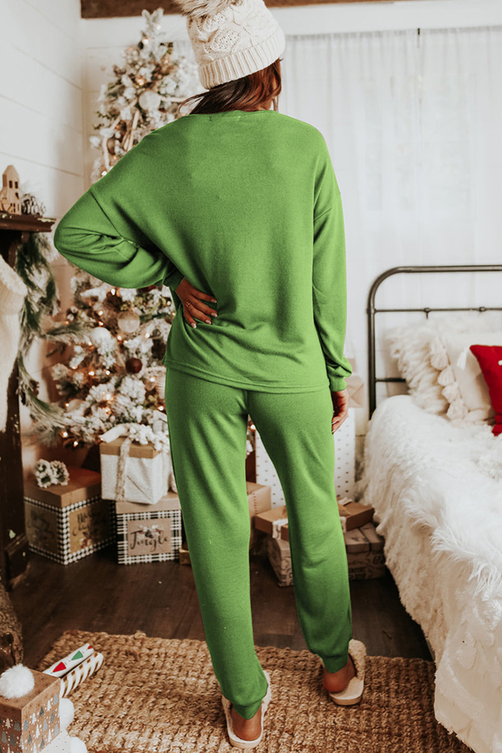 Spinach Green Long Sleeve Pullover and Jogger Pants Lounge Set-Loungewear & Sleepwear/Loungewear-[Adult]-[Female]-2022 Online Blue Zone Planet