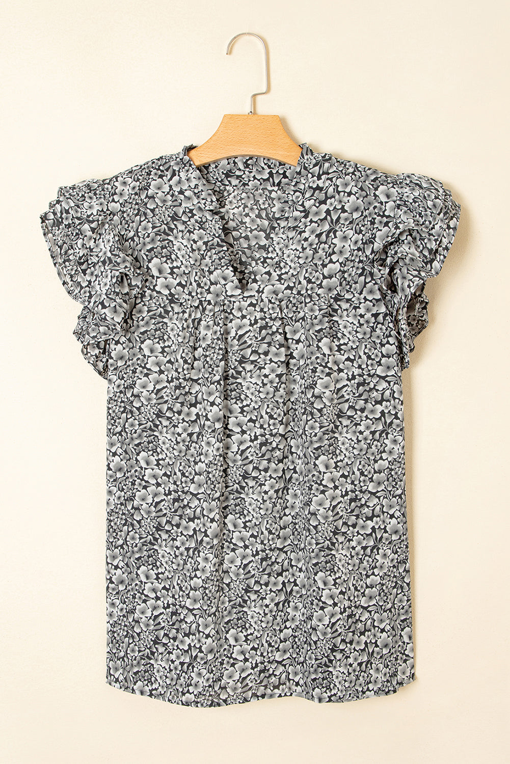 Black Rose Floral Print Ruffle Sleeve Plus Size Shift Top-Plus Size/Plus Size Tops/Plus Size Blouses & Shirts-[Adult]-[Female]-2022 Online Blue Zone Planet