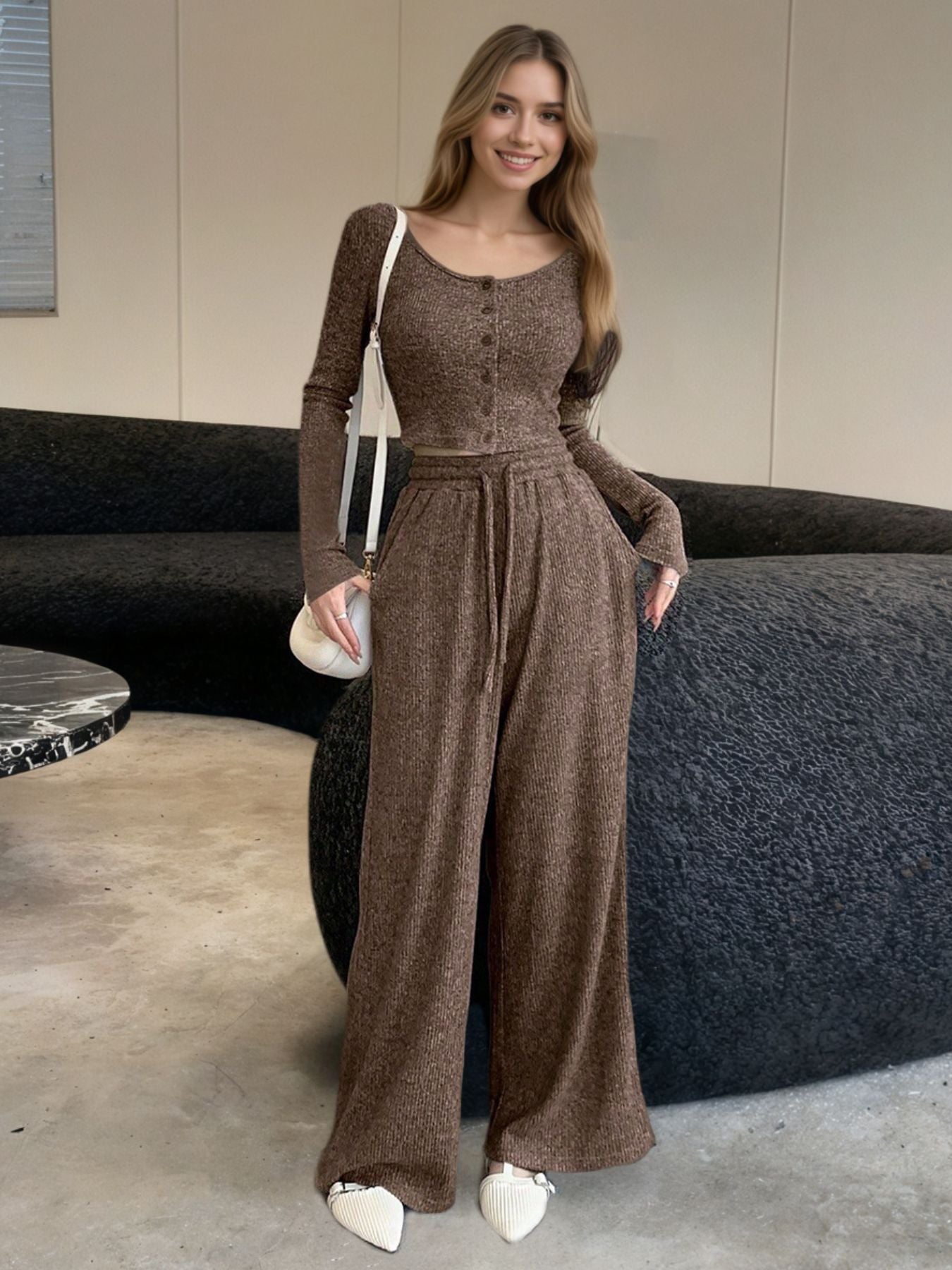 bada3e51-5f06-4c9b-8cda-4d5b3e9e450a-Max