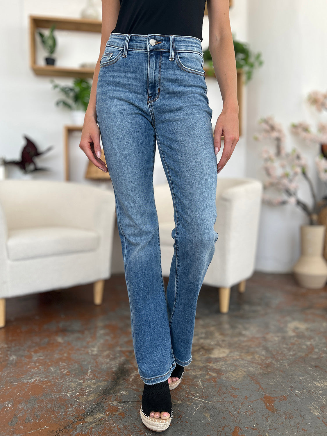 Judy Blue Full Size Mid-Rise Waist Straight Jeans-BOTTOM SIZES SMALL MEDIUM LARGE-[Adult]-[Female]-2022 Online Blue Zone Planet