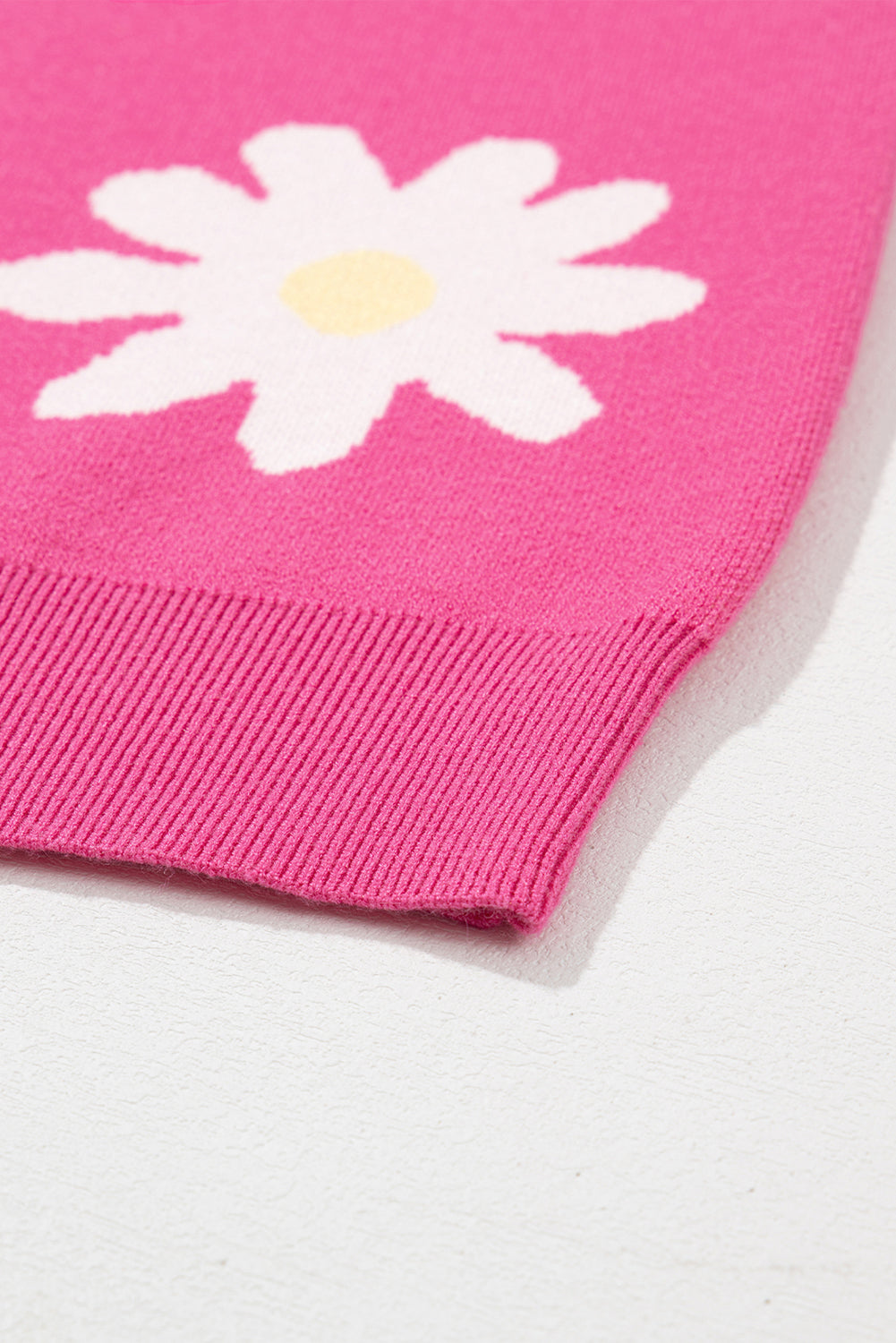 Bright Pink Daisy Ribbed Hem Sweater-Sweaters-[Adult]-[Female]-2022 Online Blue Zone Planet