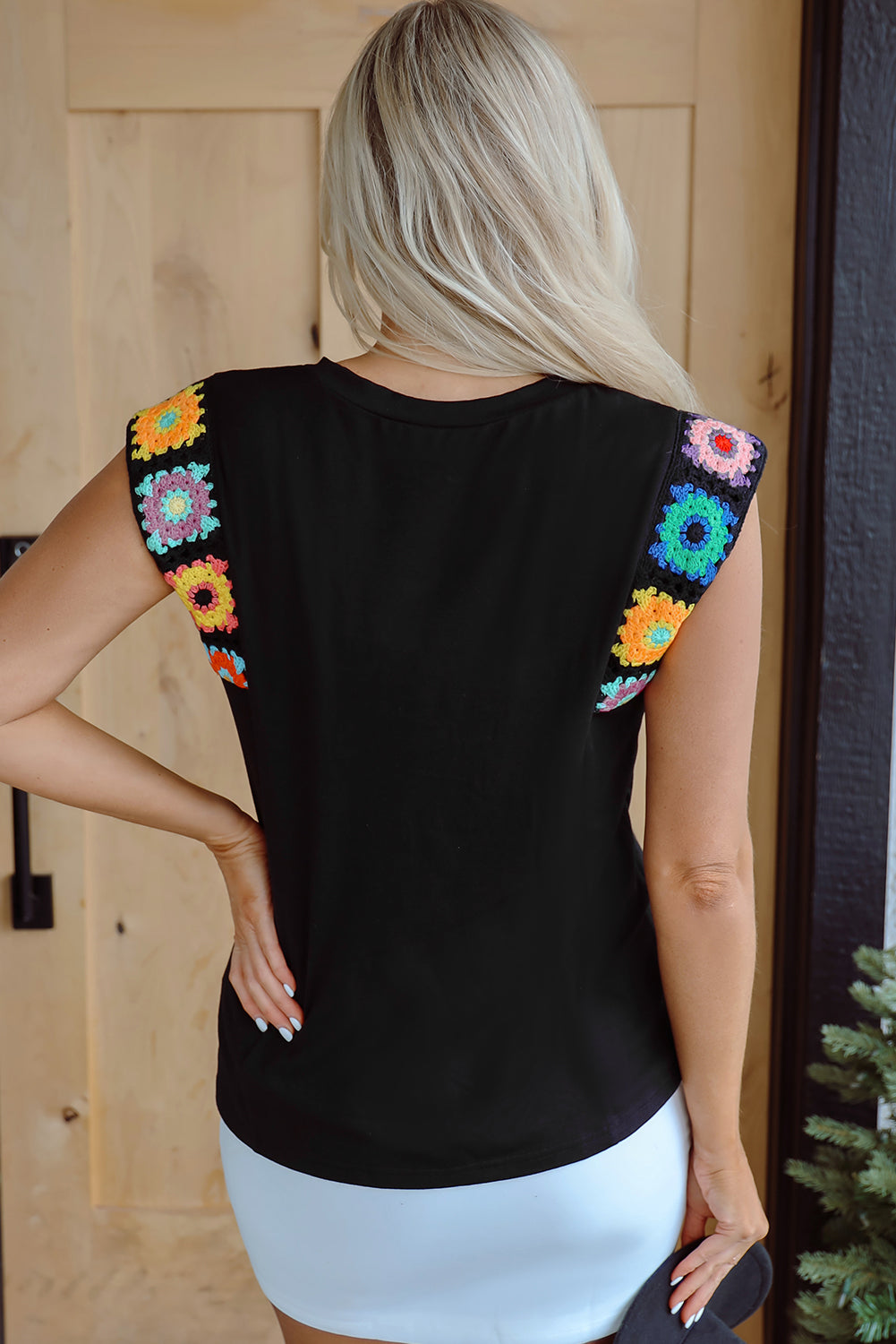 Black Floral Crochet Patched Sleeve Crew Neck Casual Tank Top-Tops/Tank Tops-[Adult]-[Female]-2022 Online Blue Zone Planet