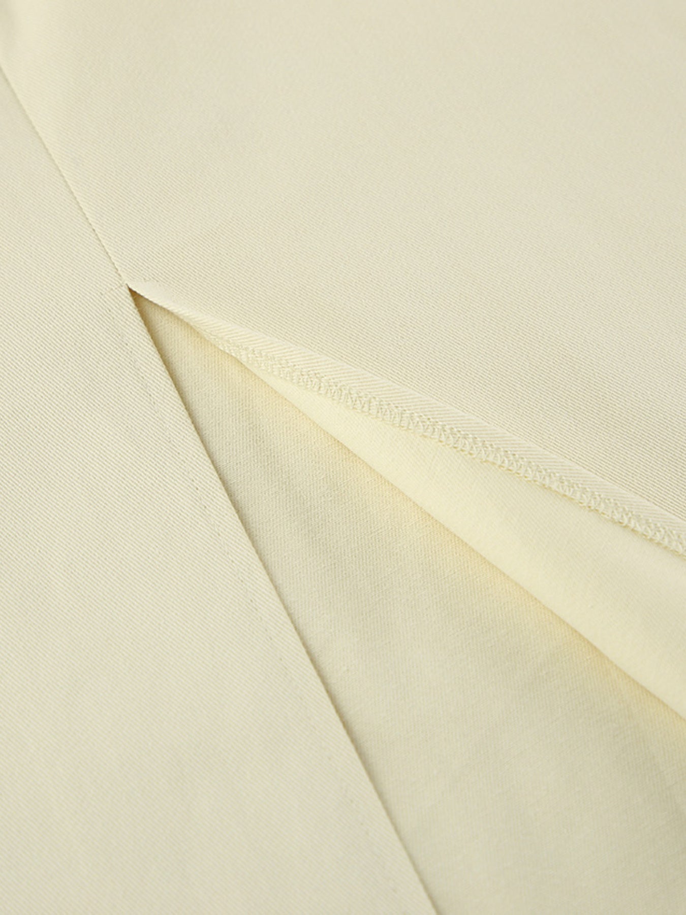 bd58c0e3db3944388803d1ccfdfcf904-Max