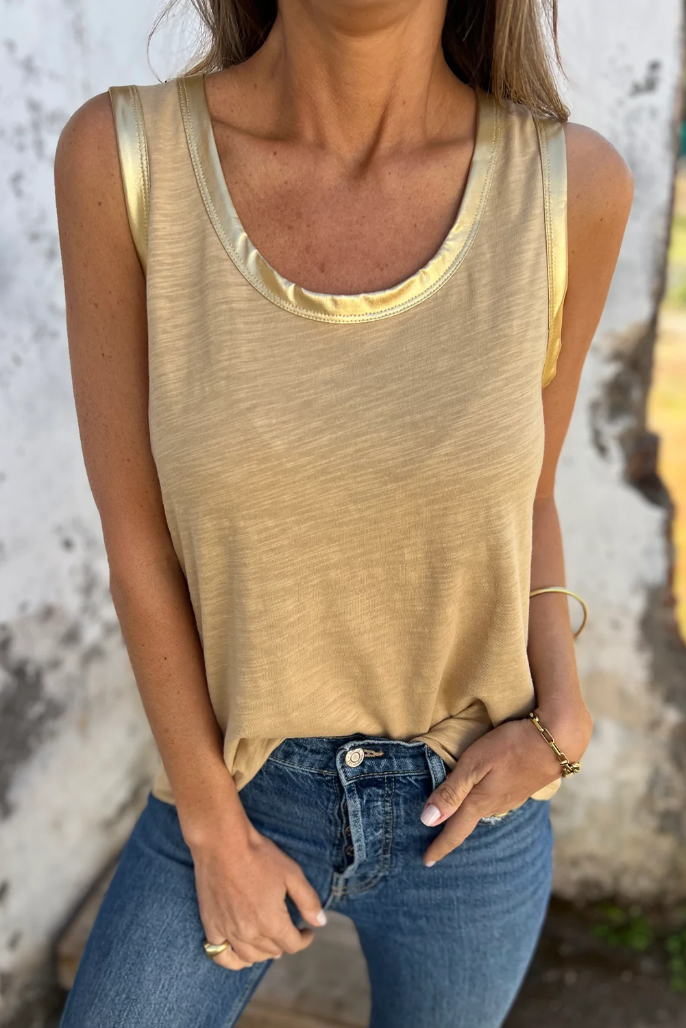 Tan Contrast Trim Round Neck Tank Top-Tank Tops-[Adult]-[Female]-2022 Online Blue Zone Planet