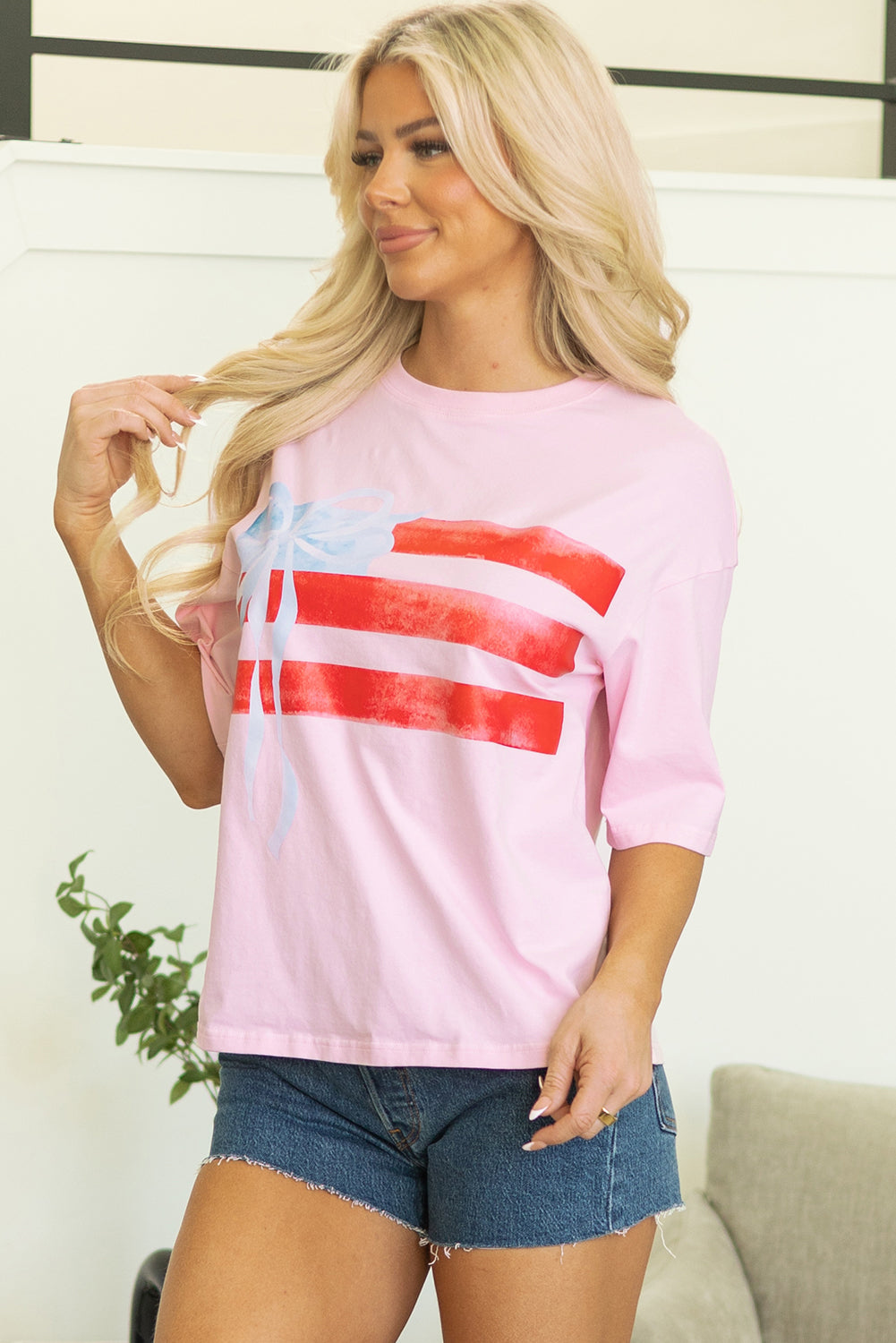 Light Pink Flag Bow Graphic Crewneck Tee-Tops/Tops & Tees-[Adult]-[Female]-2022 Online Blue Zone Planet