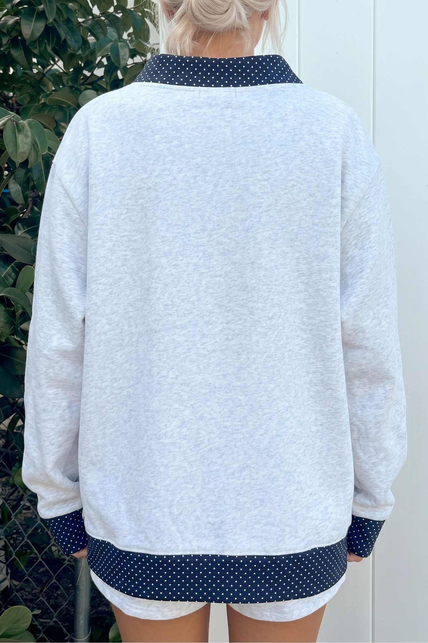 Light Grey Polka Dot Contrast Trim JESUS Letter Graphic Sweatshirt