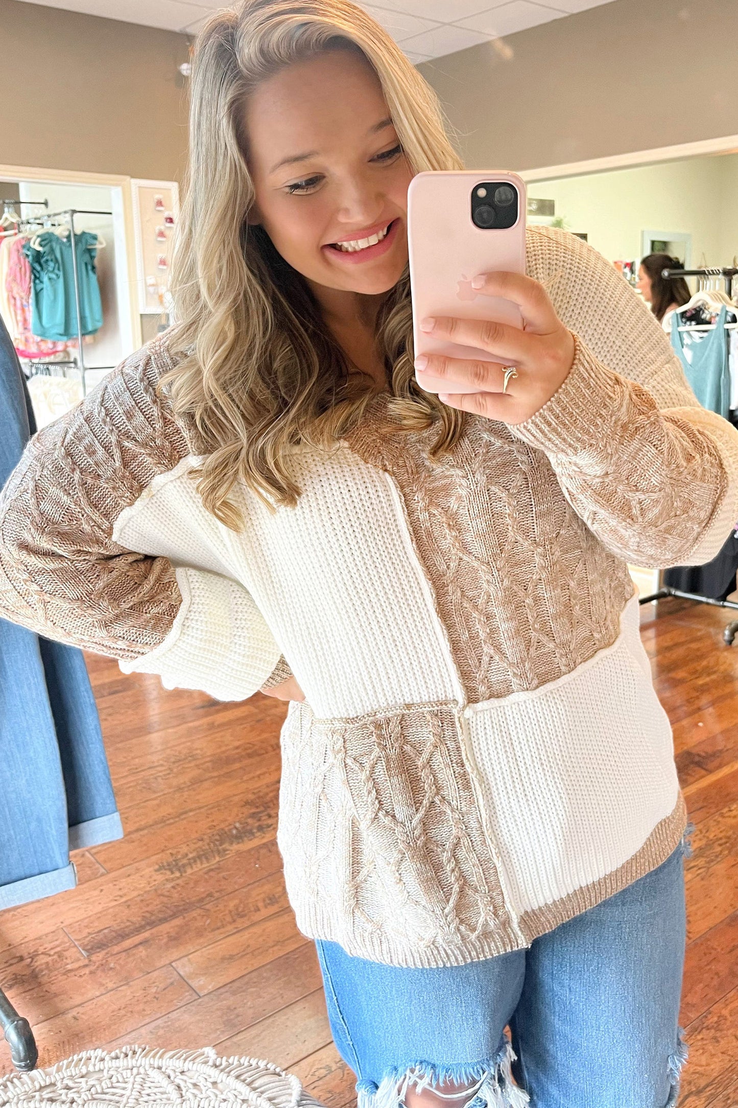 Parchment Colorblock V Neck Long Sleeve Tunic Loose Fit Plus Size Sweater-Plus Size/Plus Size Sweaters & Cardigans-[Adult]-[Female]-2022 Online Blue Zone Planet