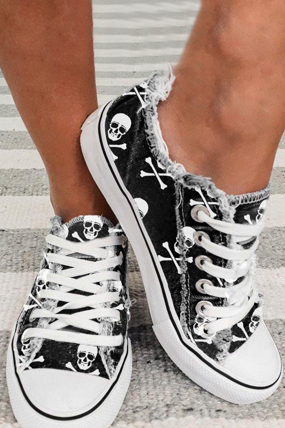 Black Skull Print Lace-up Canvas Sneakers-Shoes & Bags/Womens Shoes-[Adult]-[Female]-Black-One Size-2022 Online Blue Zone Planet