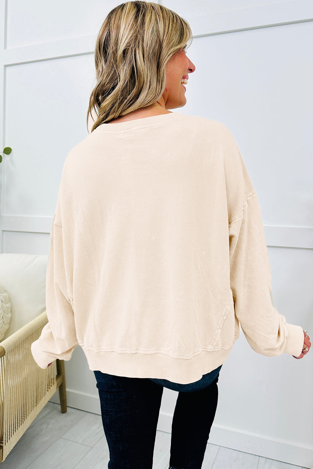 Beige Flower Patched Mineral Wash Round Neck Plus Size Top-Plus Size/Plus Size Tops/Plus Size Long Sleeve Tops-[Adult]-[Female]-2022 Online Blue Zone Planet