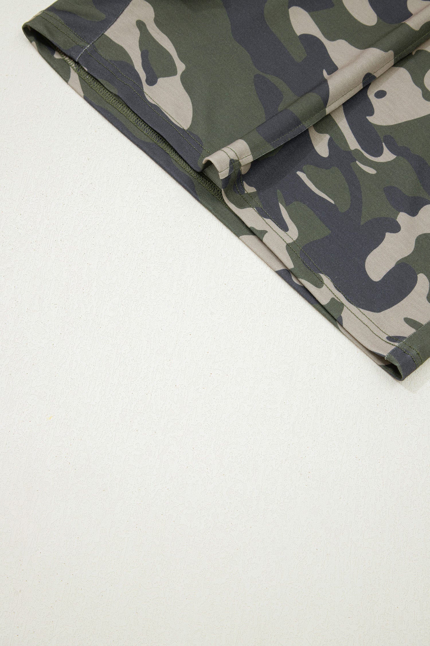 Green Tie Elastic Waist Pocketed Plus Size Camo Shorts-Plus Size/Plus Size Bottoms-[Adult]-[Female]-2022 Online Blue Zone Planet
