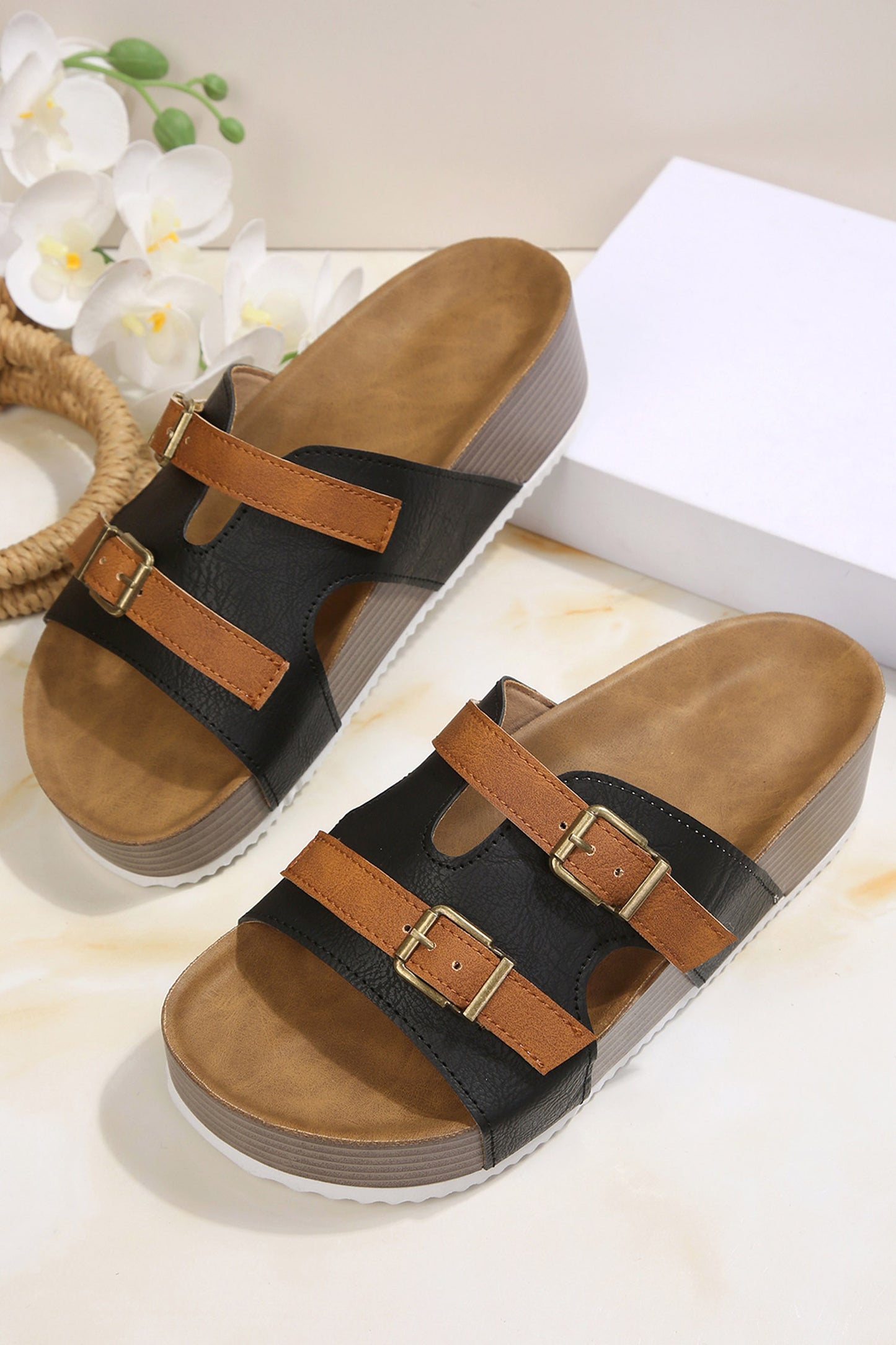 Color black Faux Suede Contrast Buckle Strap Retro Platform Slippers