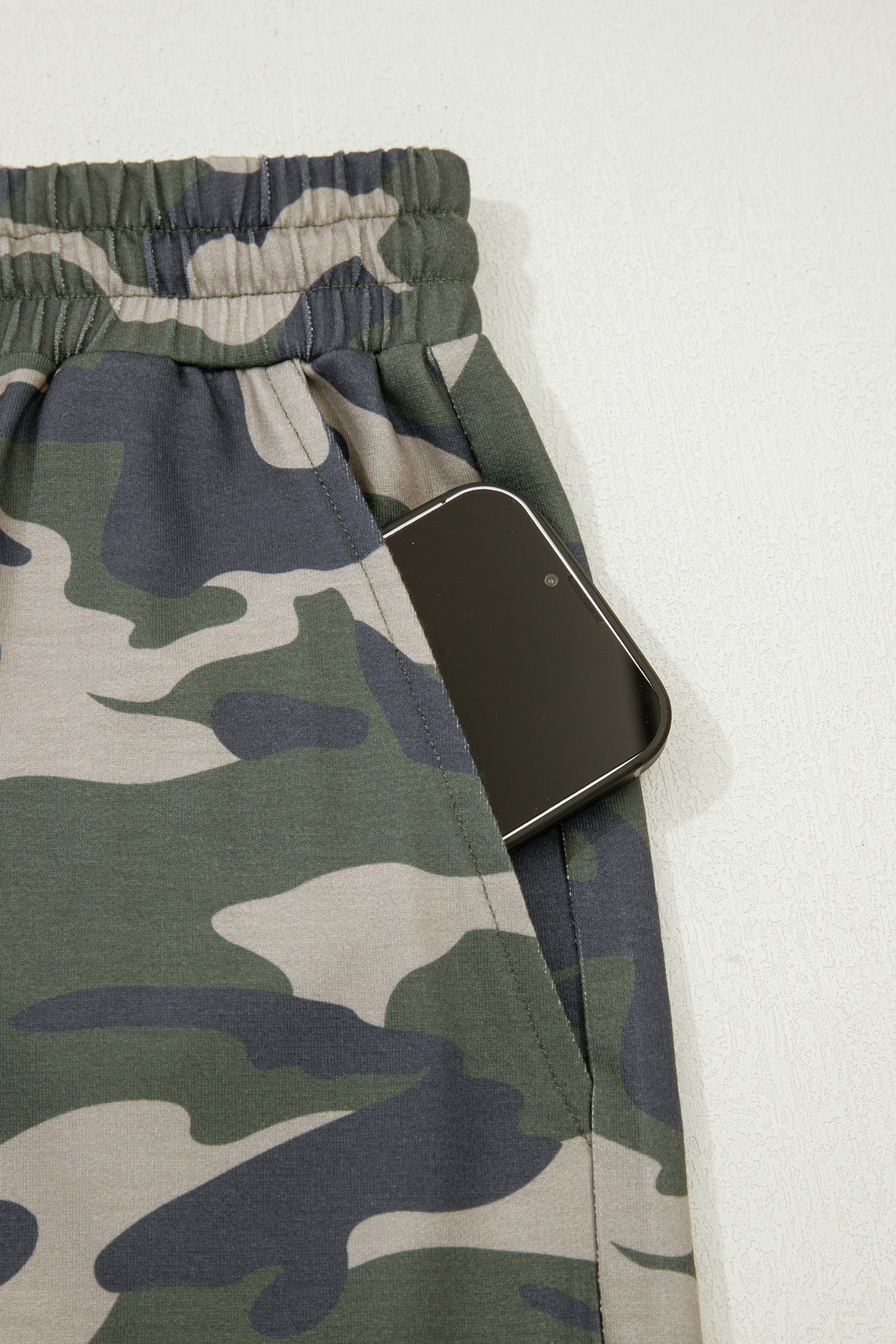 Green Tie Elastic Waist Pocketed Plus Size Camo Shorts-Plus Size/Plus Size Bottoms-[Adult]-[Female]-2022 Online Blue Zone Planet