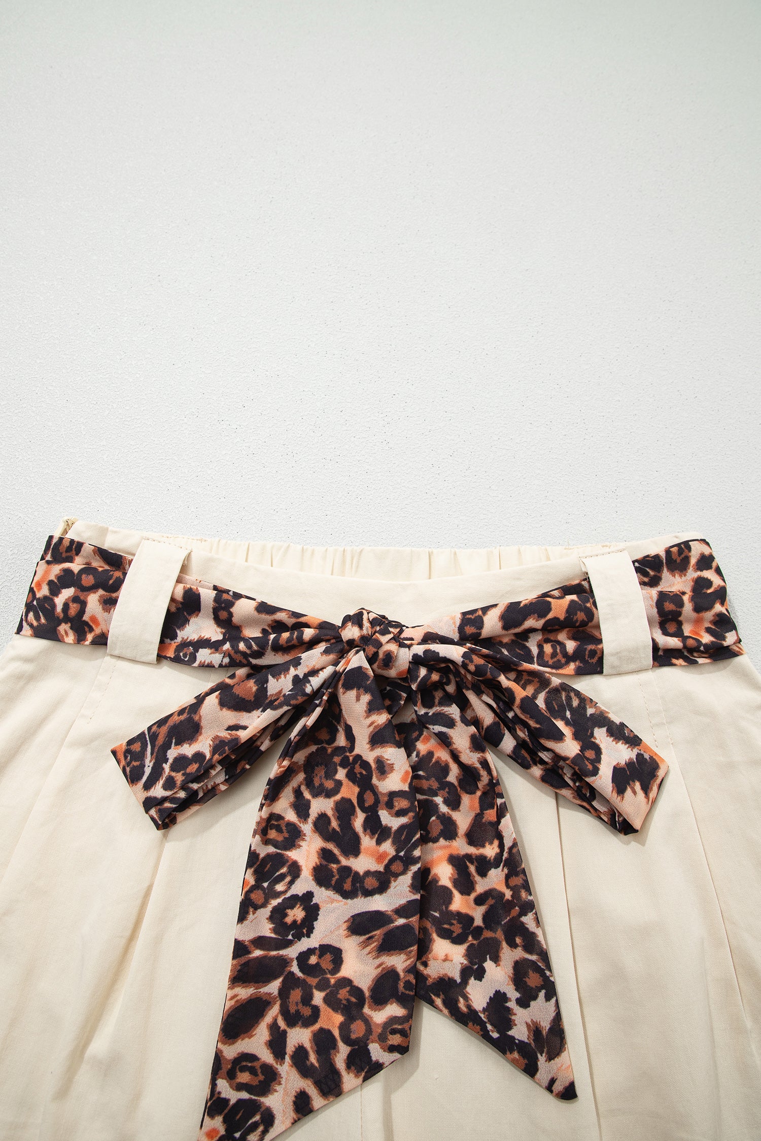 Oatmeal Leopard Contrast Sash Belt Pleated Wide Leg Shorts-Bottoms/Casual Shorts-[Adult]-[Female]-2022 Online Blue Zone Planet