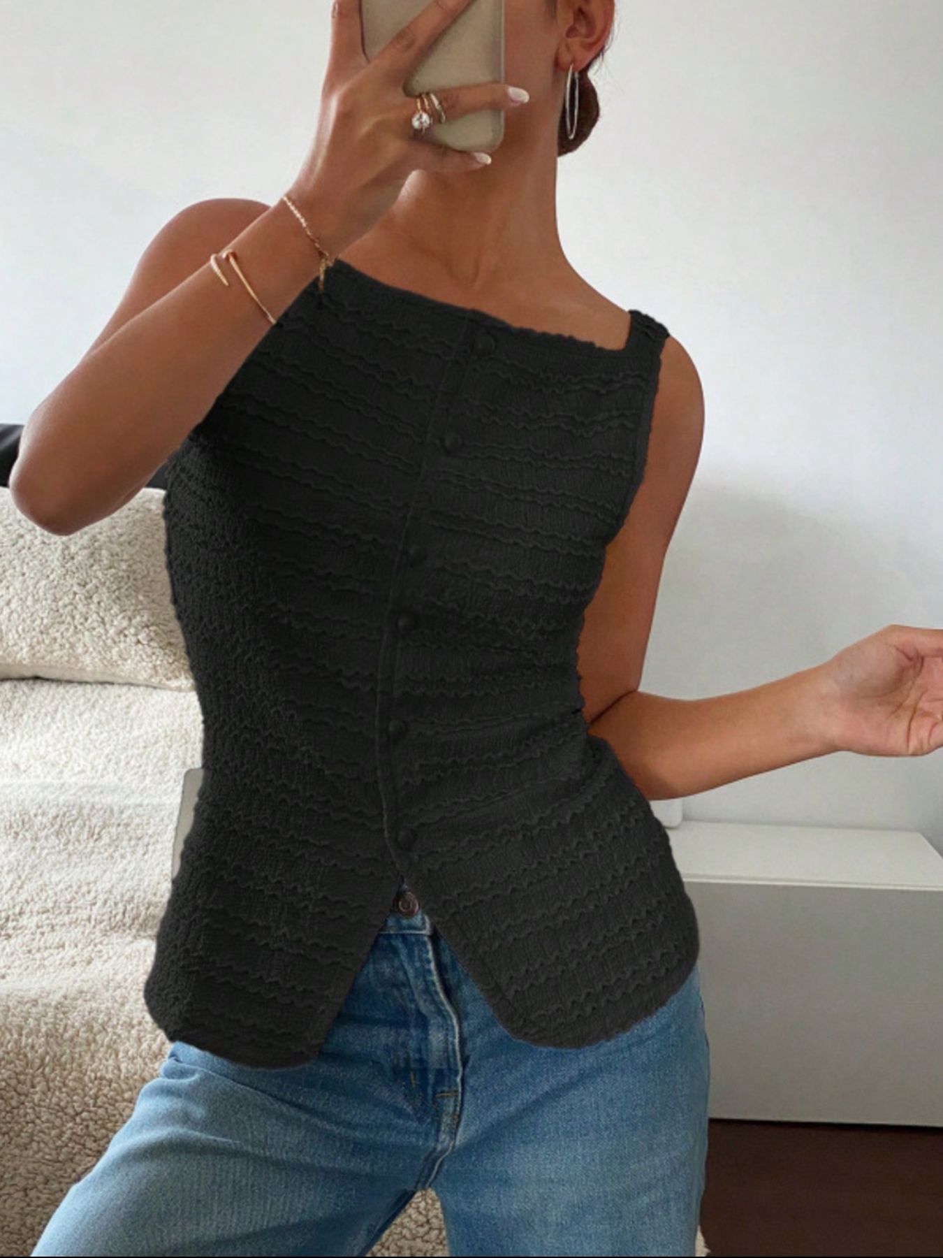 c5b075ce-a3c7-47d6-b82b-ec03548a75b3-Max