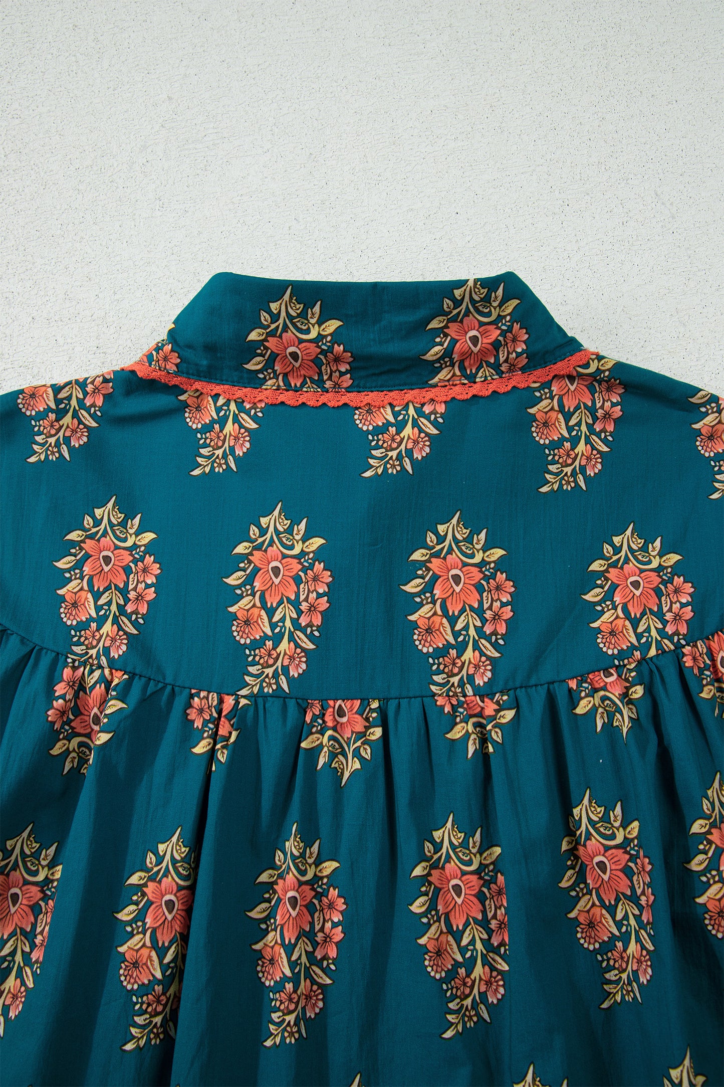 Green Plus Size Floral Print Contrast Lacy Trim Pleated Loose Shirt-Plus Size/Plus Size Tops/Plus Size Blouses & Shirts-[Adult]-[Female]-2022 Online Blue Zone Planet