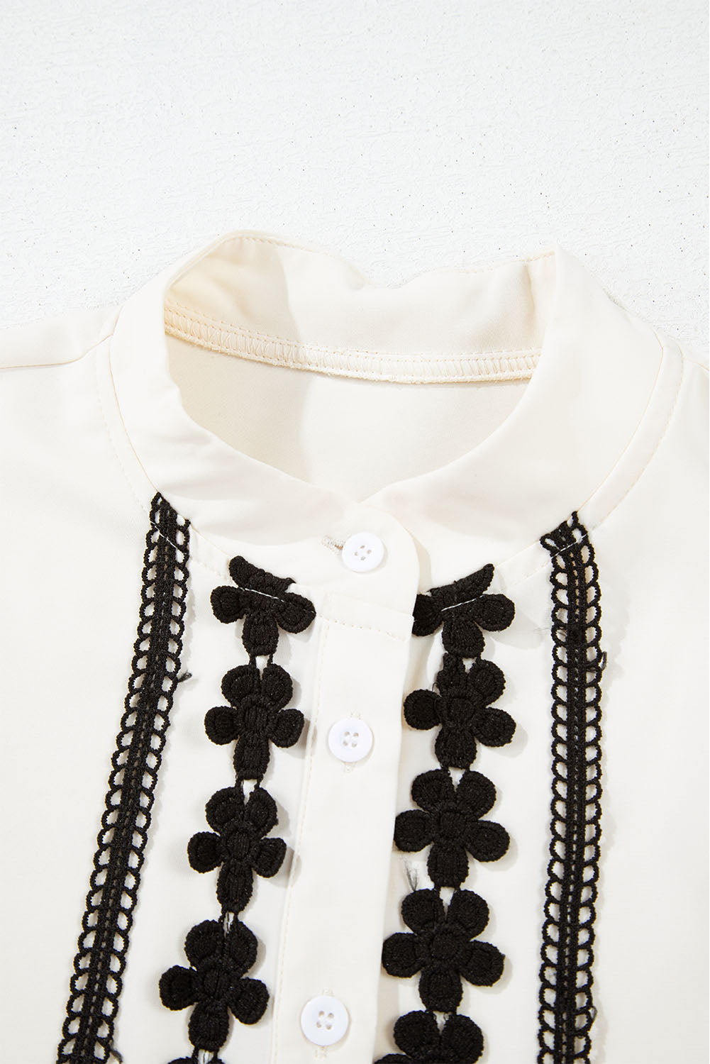 Beige Cute Flower Stand Neck Buttoned Shirt-Blouses-[Adult]-[Female]-2022 Online Blue Zone Planet