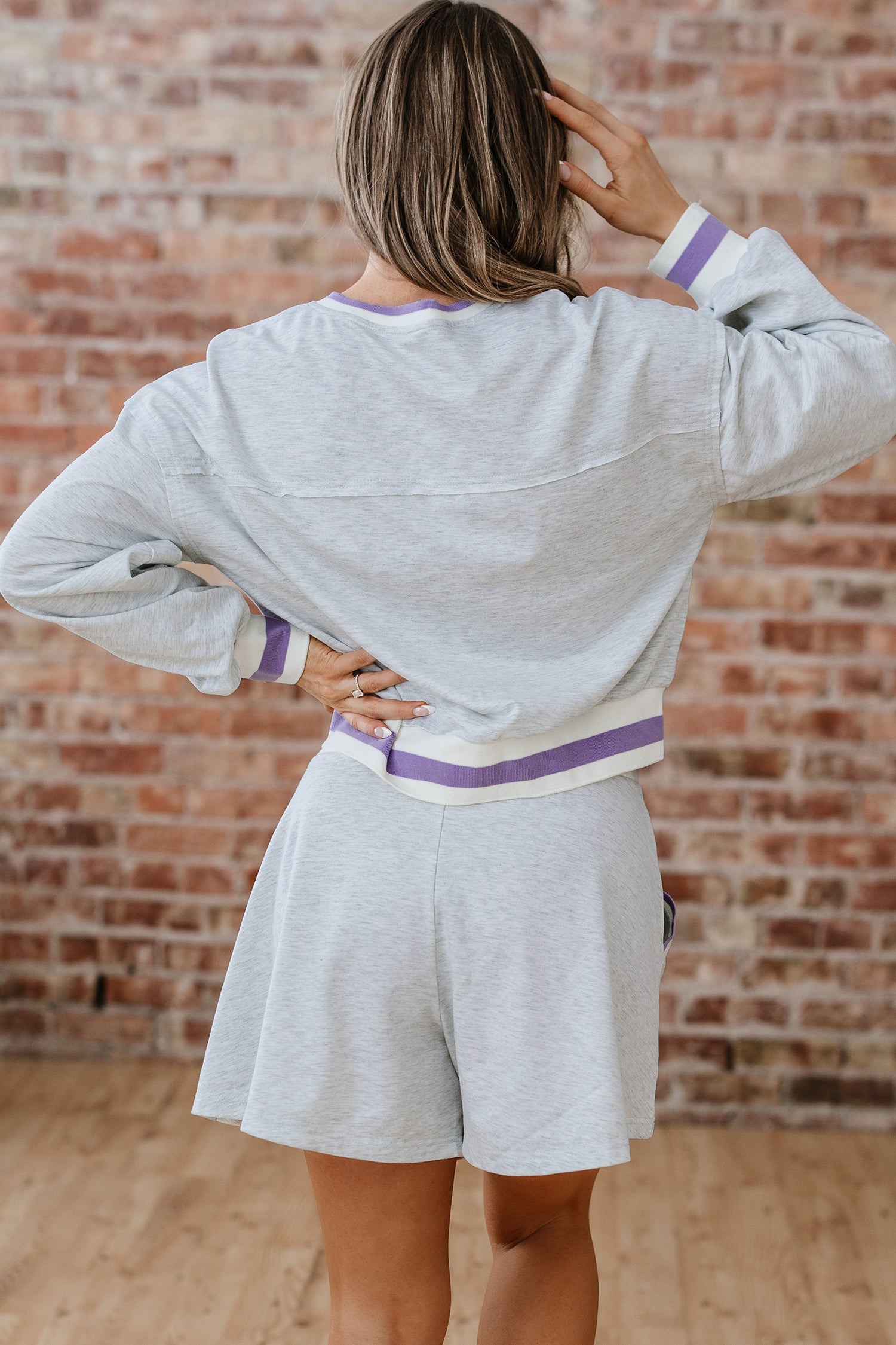 Light Grey Contrast Striped BAnds Cropped Pullover and Athletic Short Set-Two Piece Sets/Short Sets-[Adult]-[Female]-2022 Online Blue Zone Planet
