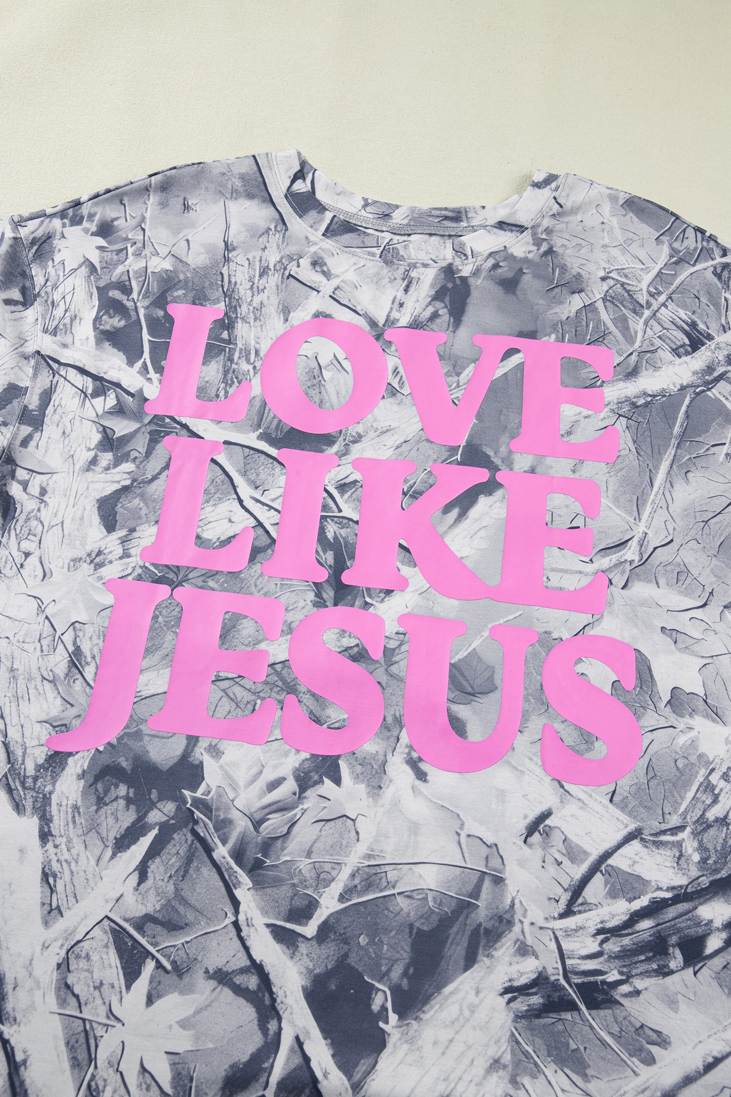 Gray Woodland Camouflage Love Like Jesus Plus Size T Shirt-Plus Size/Plus Size Tops/Plus Size Tops & Tees-[Adult]-[Female]-2022 Online Blue Zone Planet
