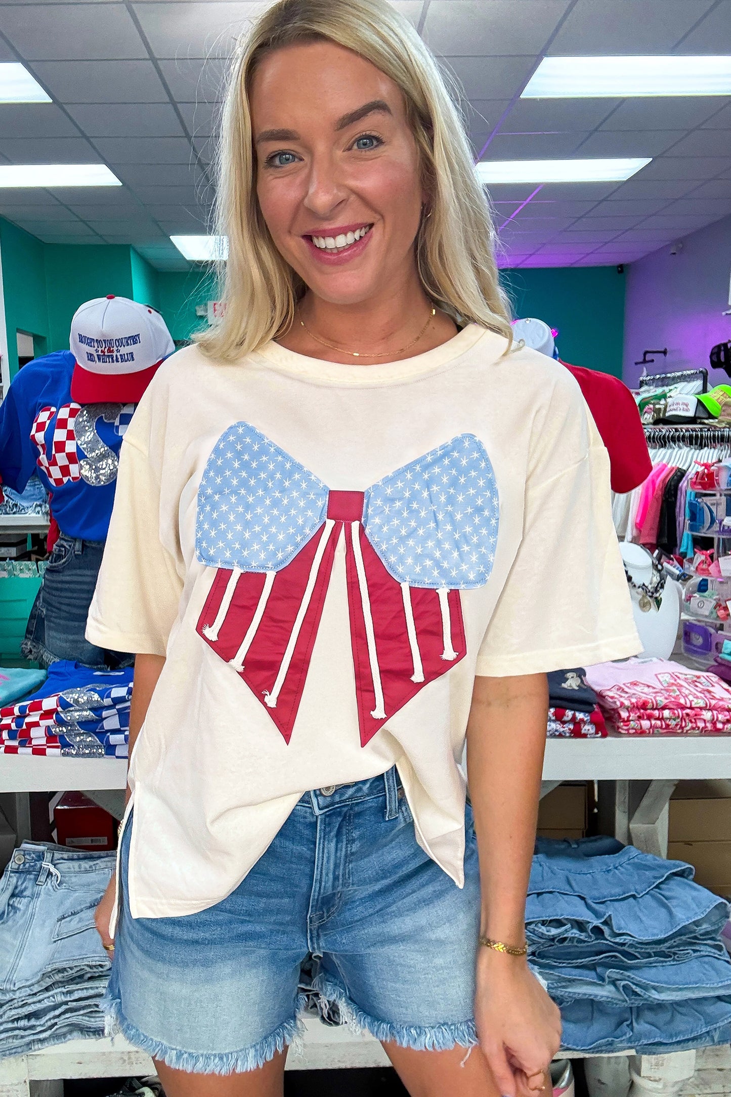 White Loose Knit Vintage Flag Bow Patched T Shirt-Tops/Tops & Tees-[Adult]-[Female]-2022 Online Blue Zone Planet