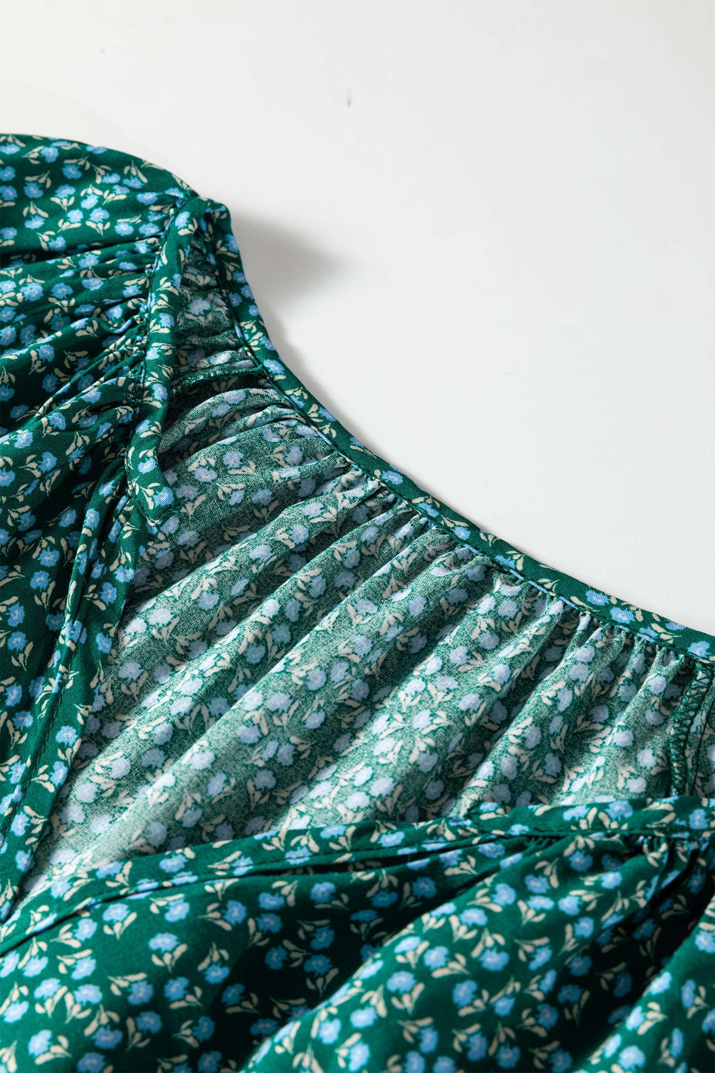 Green Boho Chic Notched V Neck Plus Floral Short Sleeve Top-Plus Size/Plus Size Tops/Plus Size Tops & Tees-[Adult]-[Female]-2022 Online Blue Zone Planet