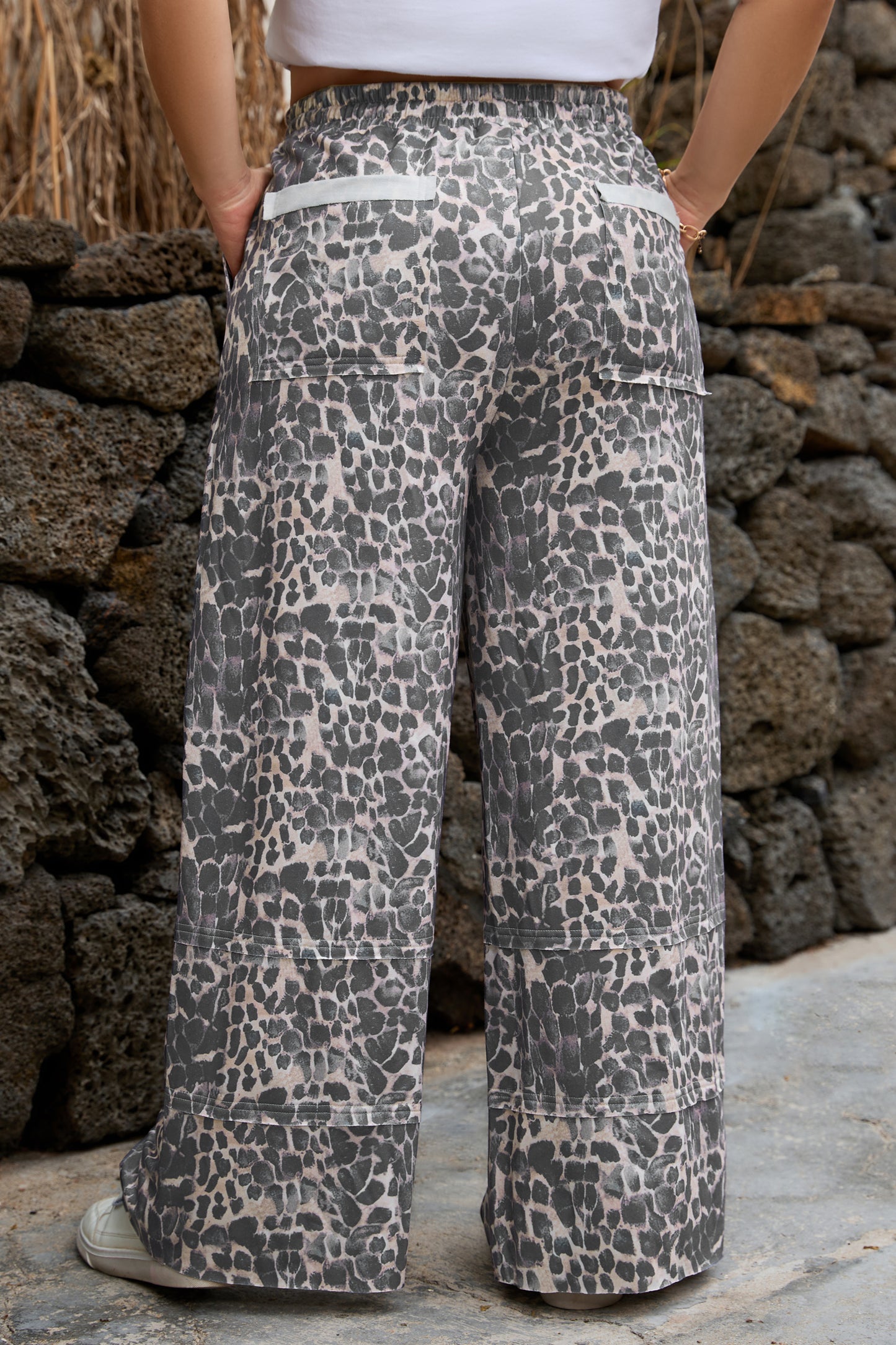 Khaki Plus Size Leopard Print Raw Edge Patch Pocket Drawstring Loose Pants-Plus Size/Plus Size Bottoms-[Adult]-[Female]-2022 Online Blue Zone Planet